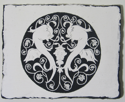 Sgraffito-Tafel „Fantastische Tiere, Groteske, 16. Jhd.“, 26 × 32,5 cm